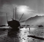 青山 Ching San (7770 visits) 青山,中国香港
Ching San,
Hong Kong, China
银盐纸基
Gelatin Silver Print 32.8×33.5cm... 青山 Ching San