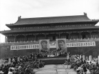 北京各界人民欢迎代表团胜利回国大会，北京 Beijing's welcome meeting for the Chinese delegation